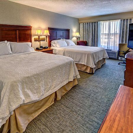 Hampton Inn Мэннинг Экстерьер фото