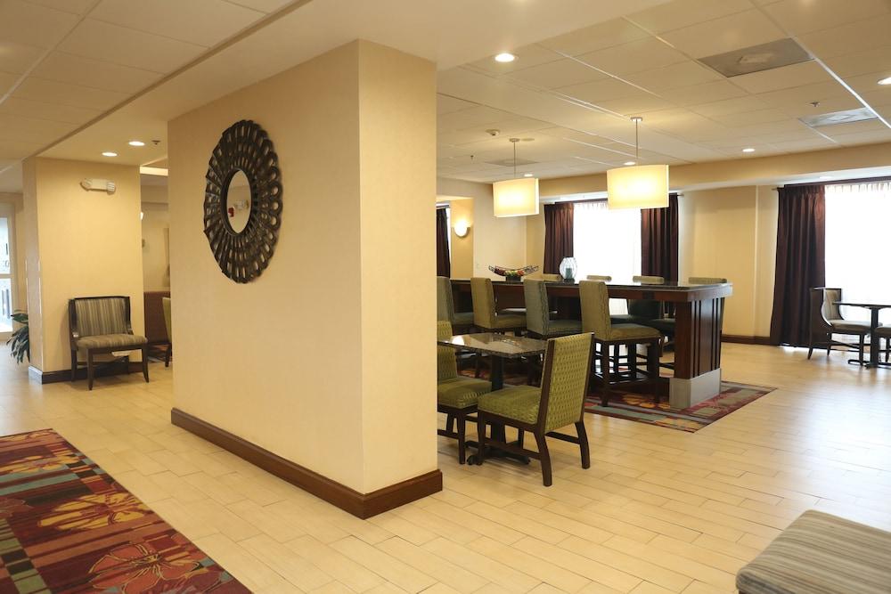 Hampton Inn Мэннинг Экстерьер фото