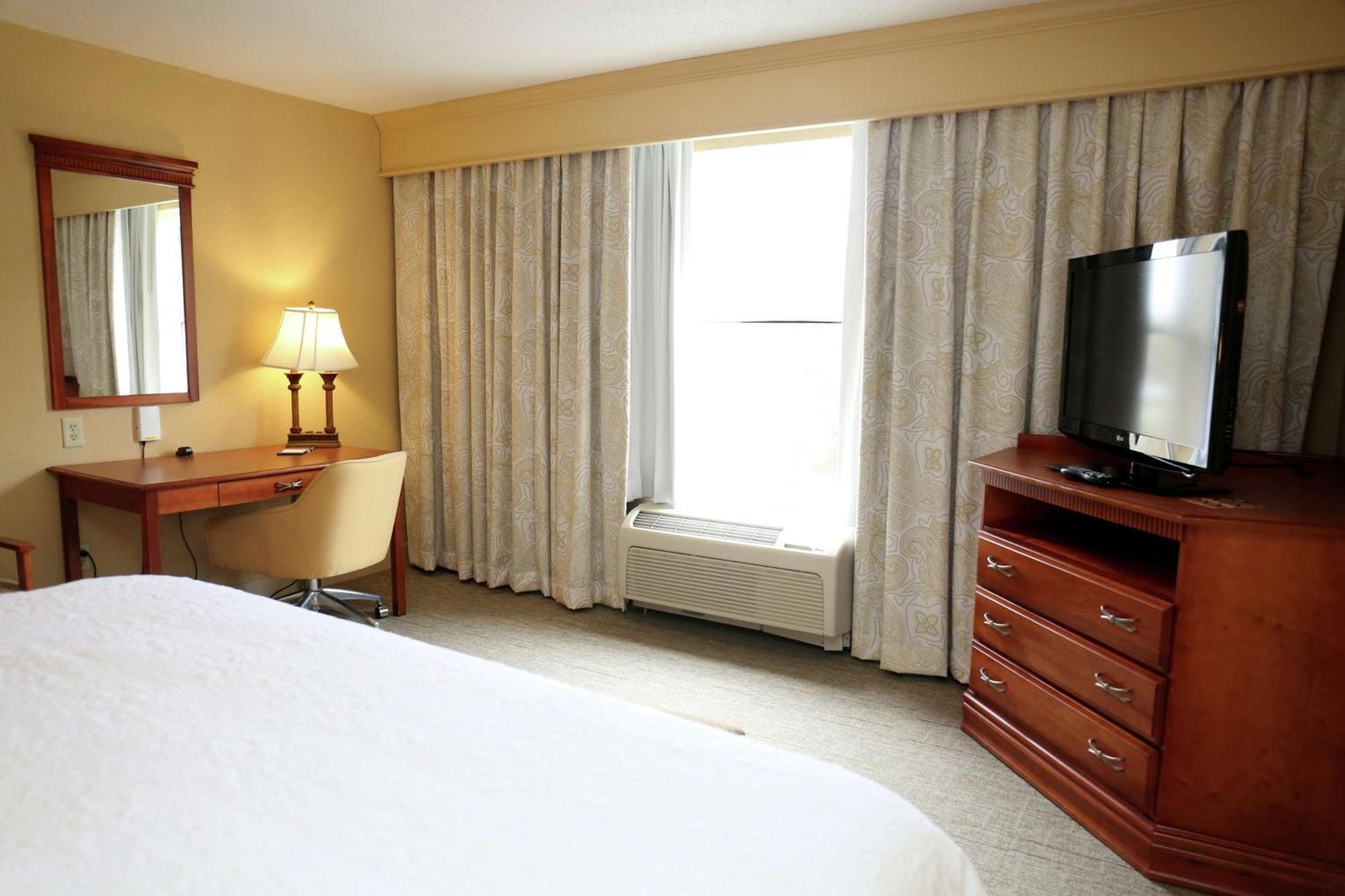 Hampton Inn Мэннинг Экстерьер фото